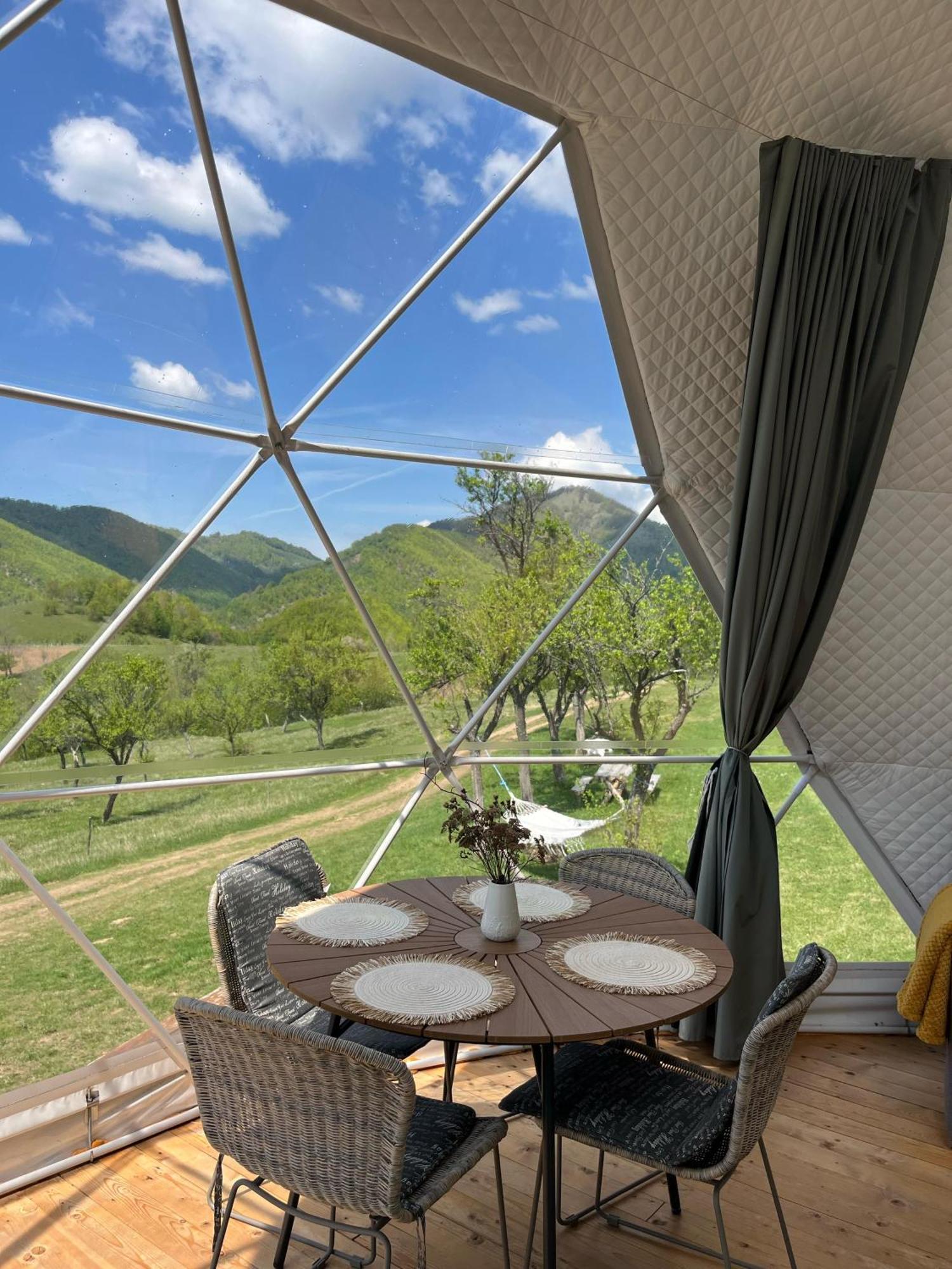 فندق Tranquil Dome - Manta'S Retreat Glamping Cornereva المظهر الخارجي الصورة